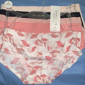 Danskin (S) Panty Collection